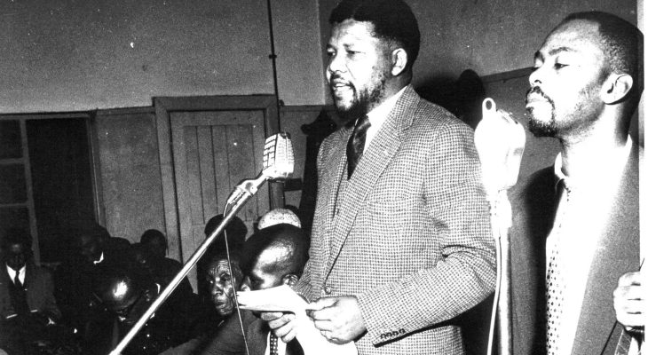 DM2004011304:SAED:SOCIAL:POLTICS:MAY1961 - Fourteen Hundred Delegates From All Over South Africa Went To Pietermaritzburg, Where They Sounded A New And Powerful Call For Unity - Mandela talks. Ex ANC leader calls for a non-racial constitution in SA. 