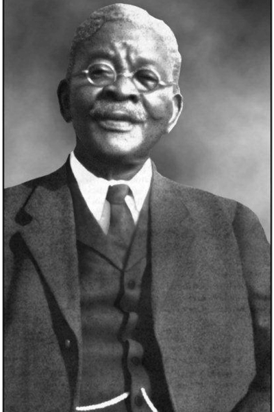 Rev Walter Rubusana, date unknown.